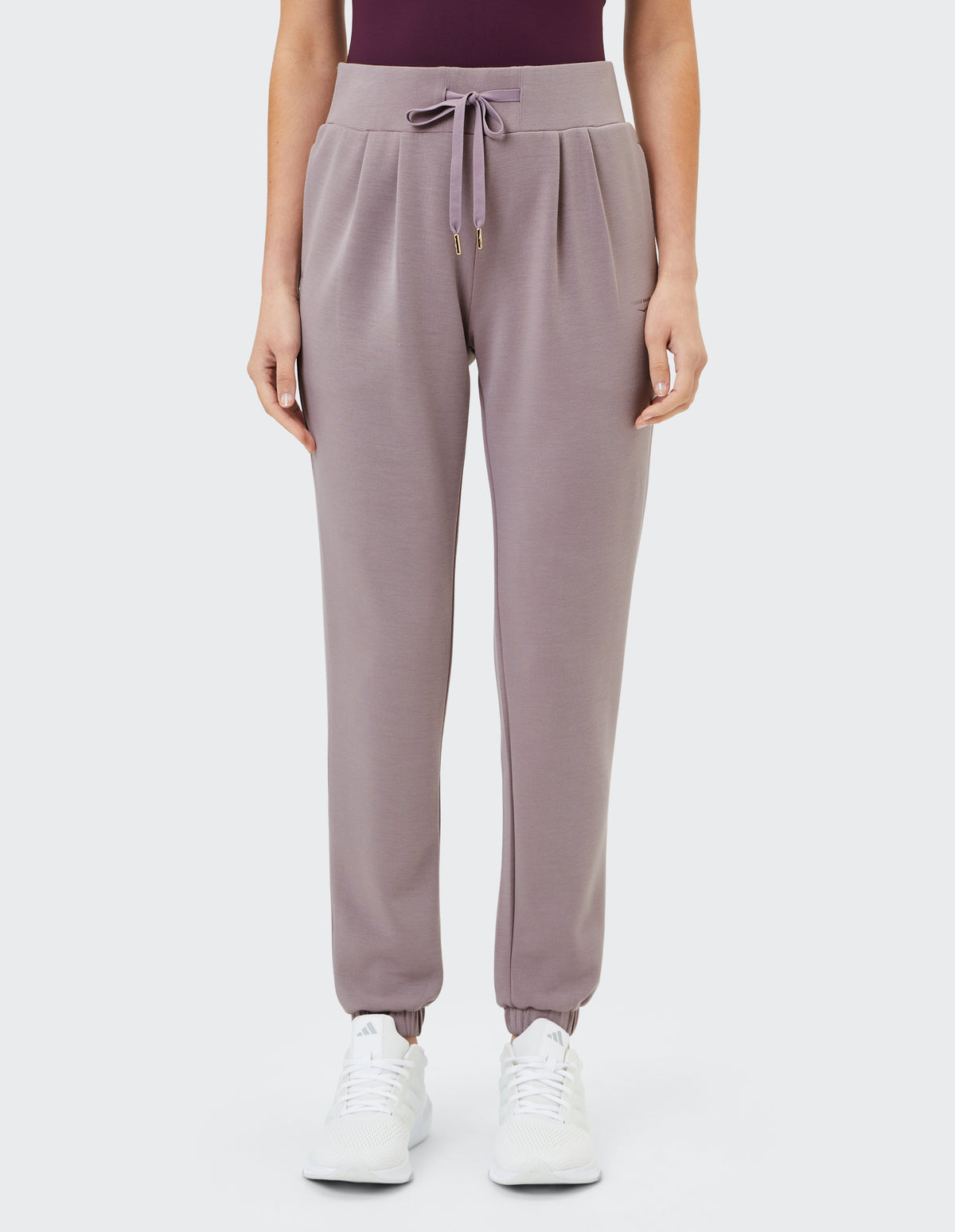 Queenie 4069 Damen Sweathose