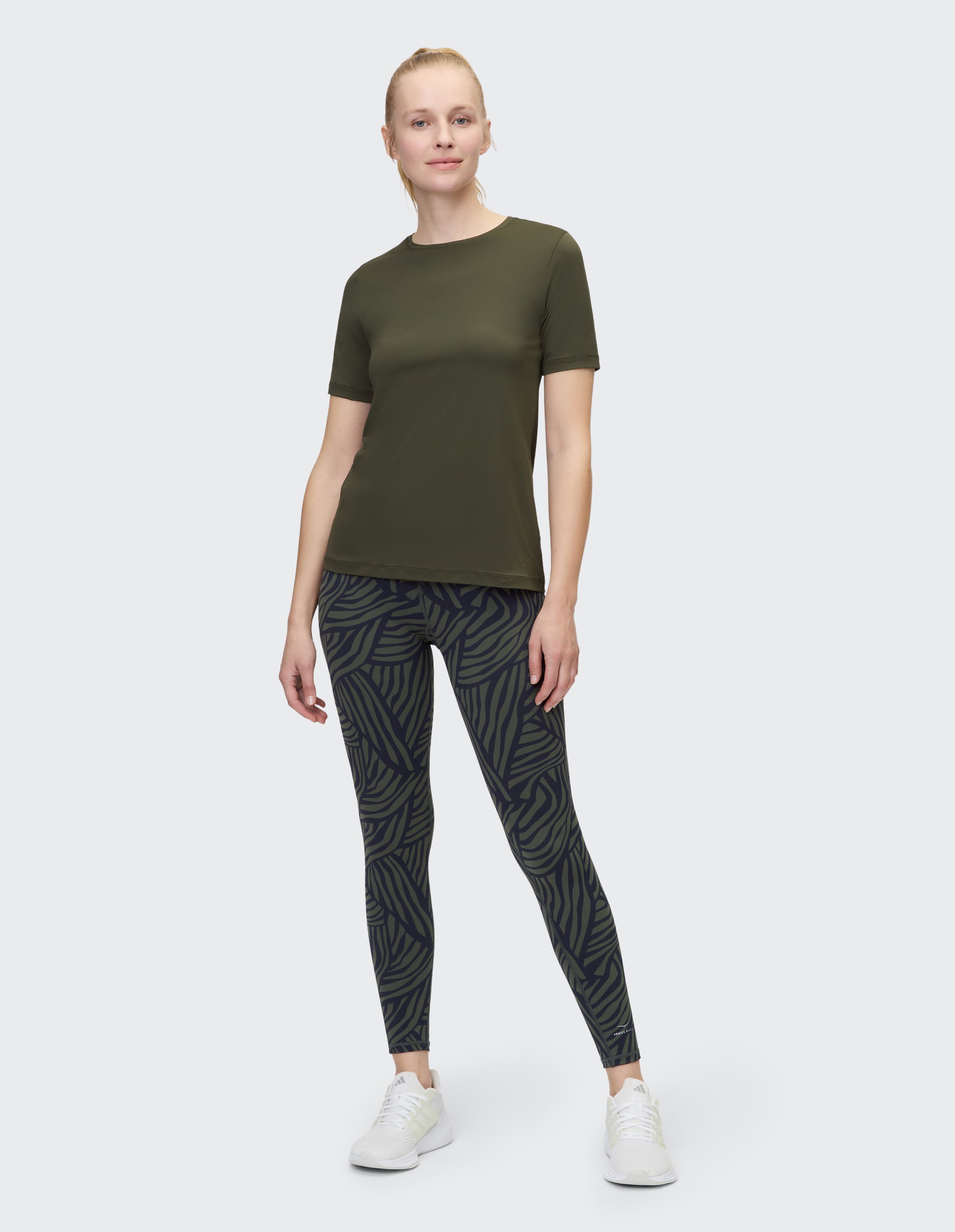 VB_Keeva 1117 AOP Tights 1/1