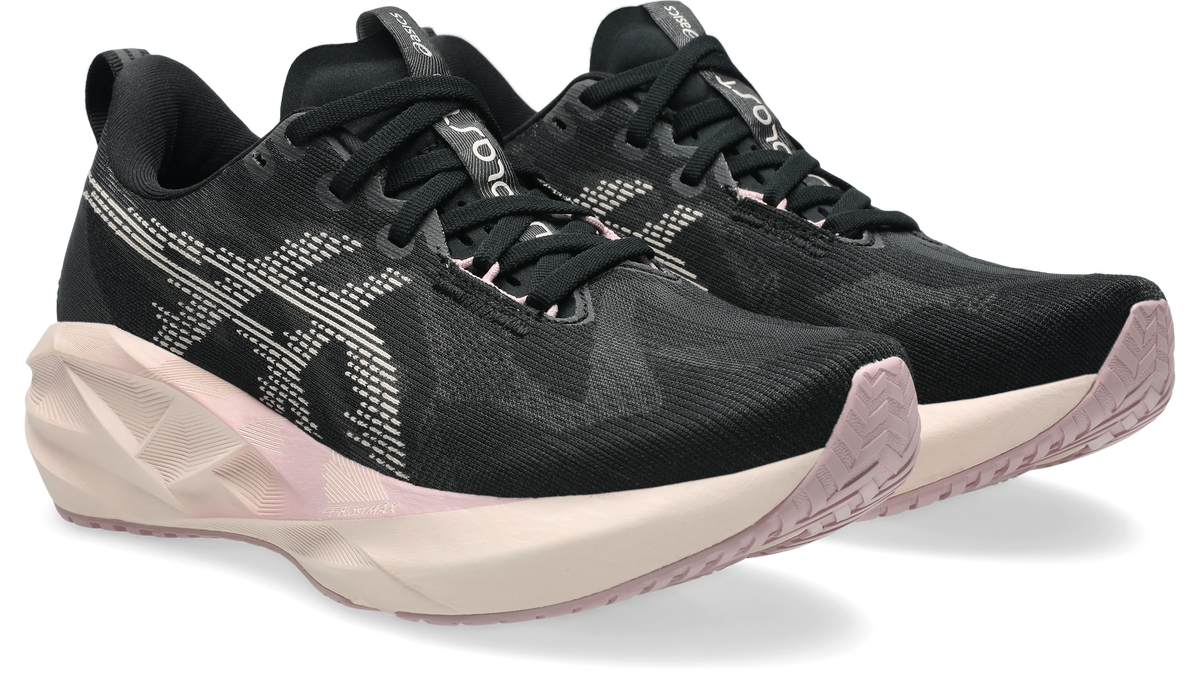 NOVABLAST 5 Laufschuhe Damen