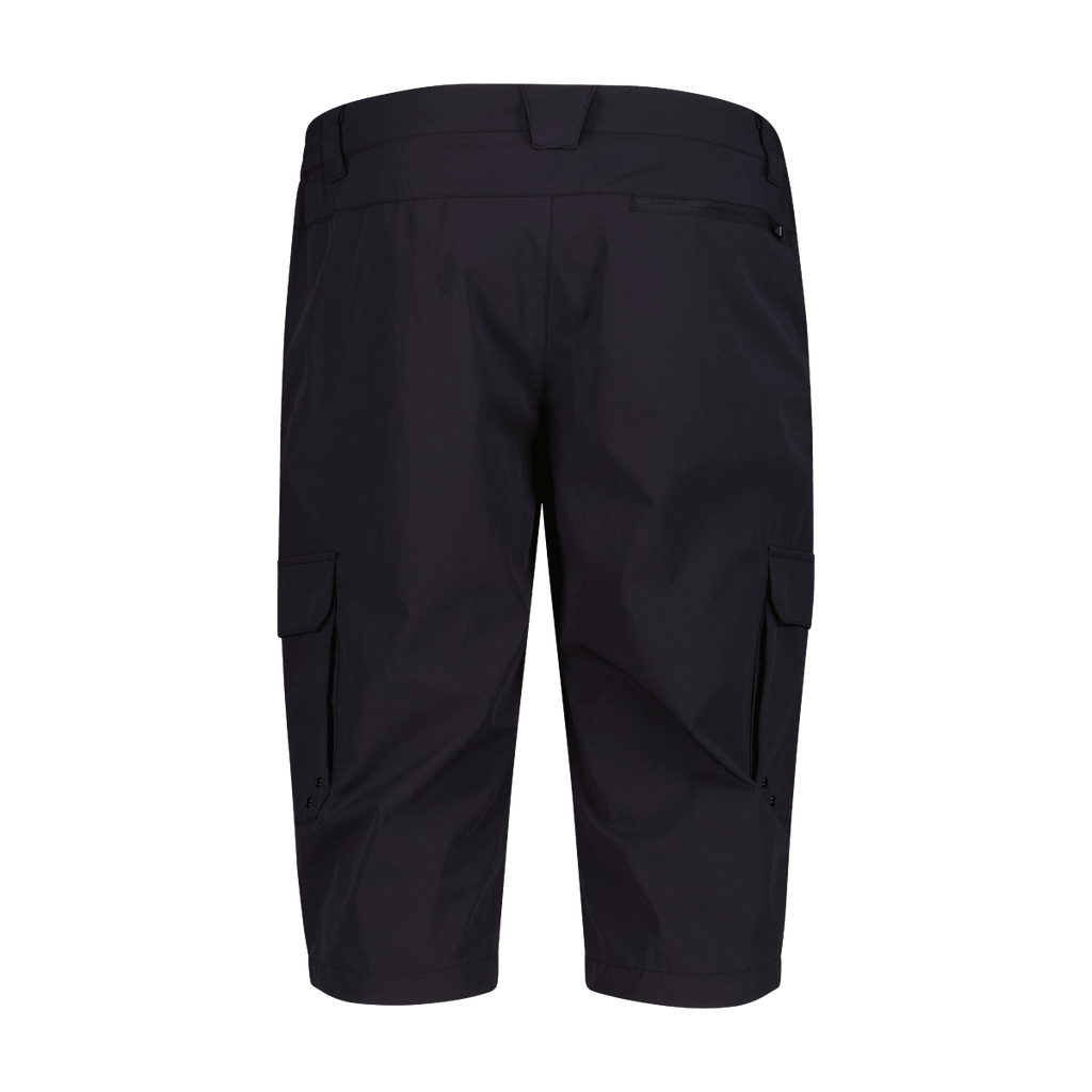 MAN CAPRI