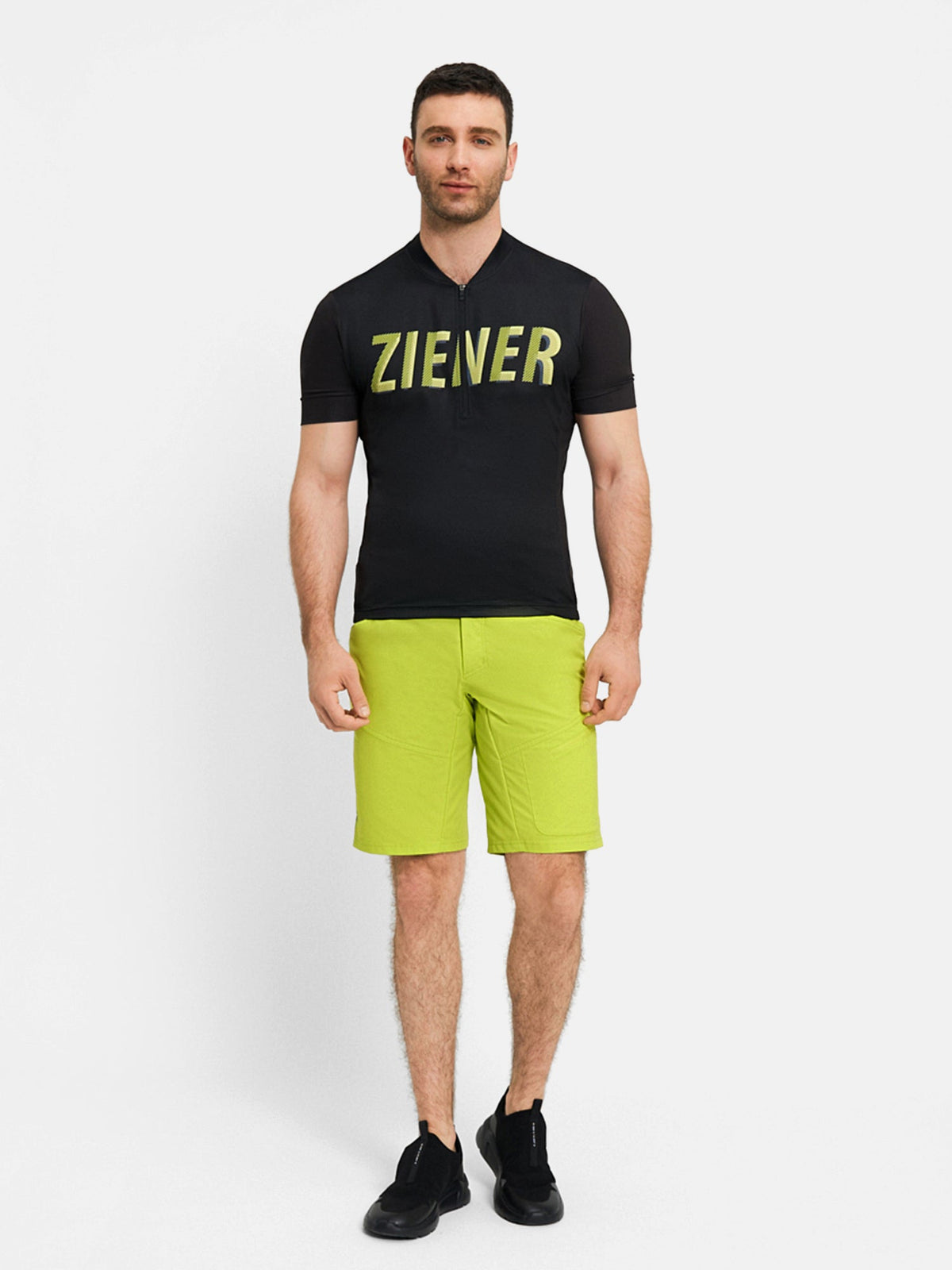 NELAT-Z shorts man