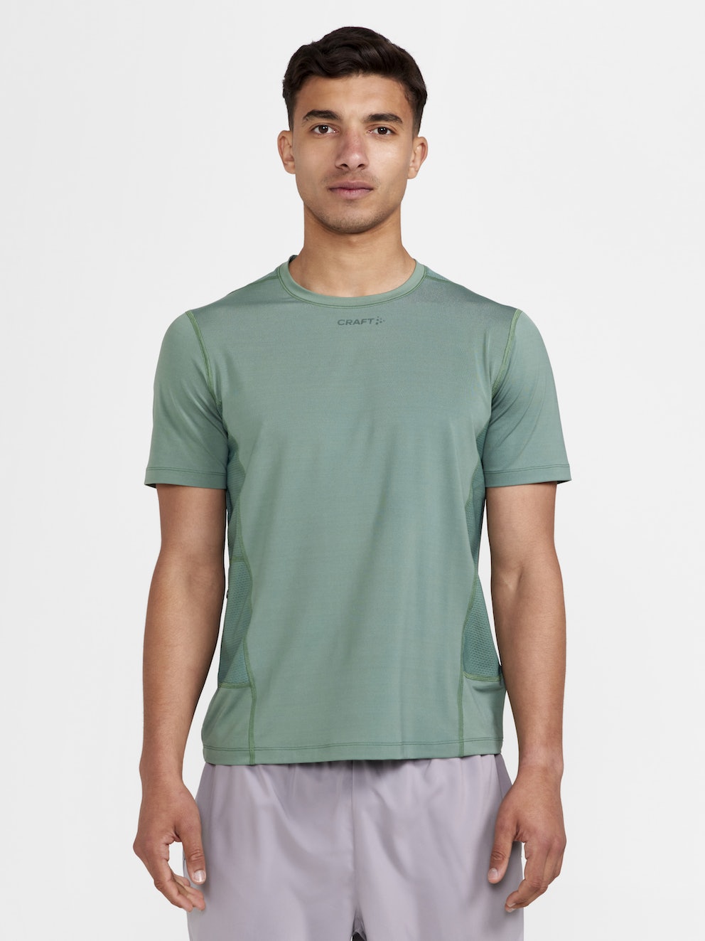 ADV ESSENCE SS TEE M