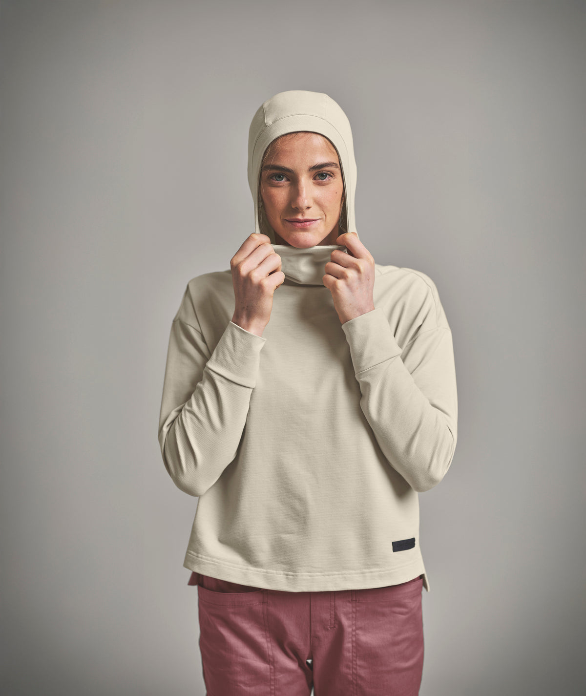 AFFINITY HOODY Damen Pullover