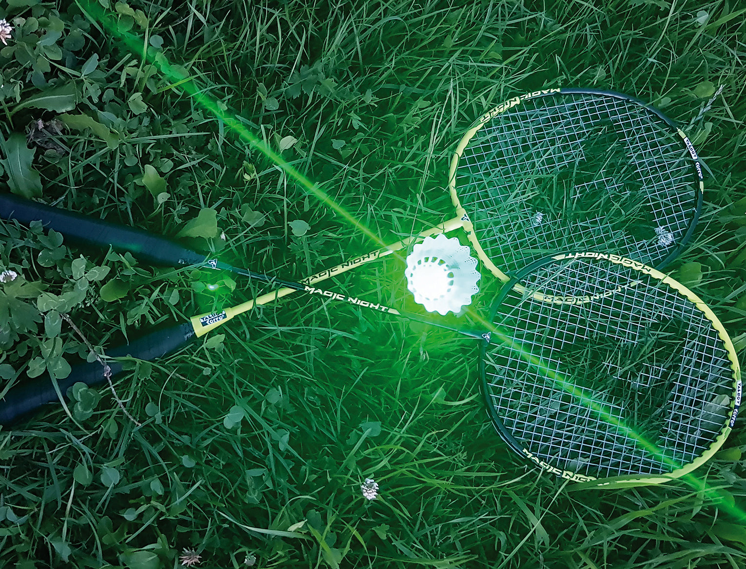 /TORRO Badmintonset MAGIC NIGHT LED IM THERMOBAG