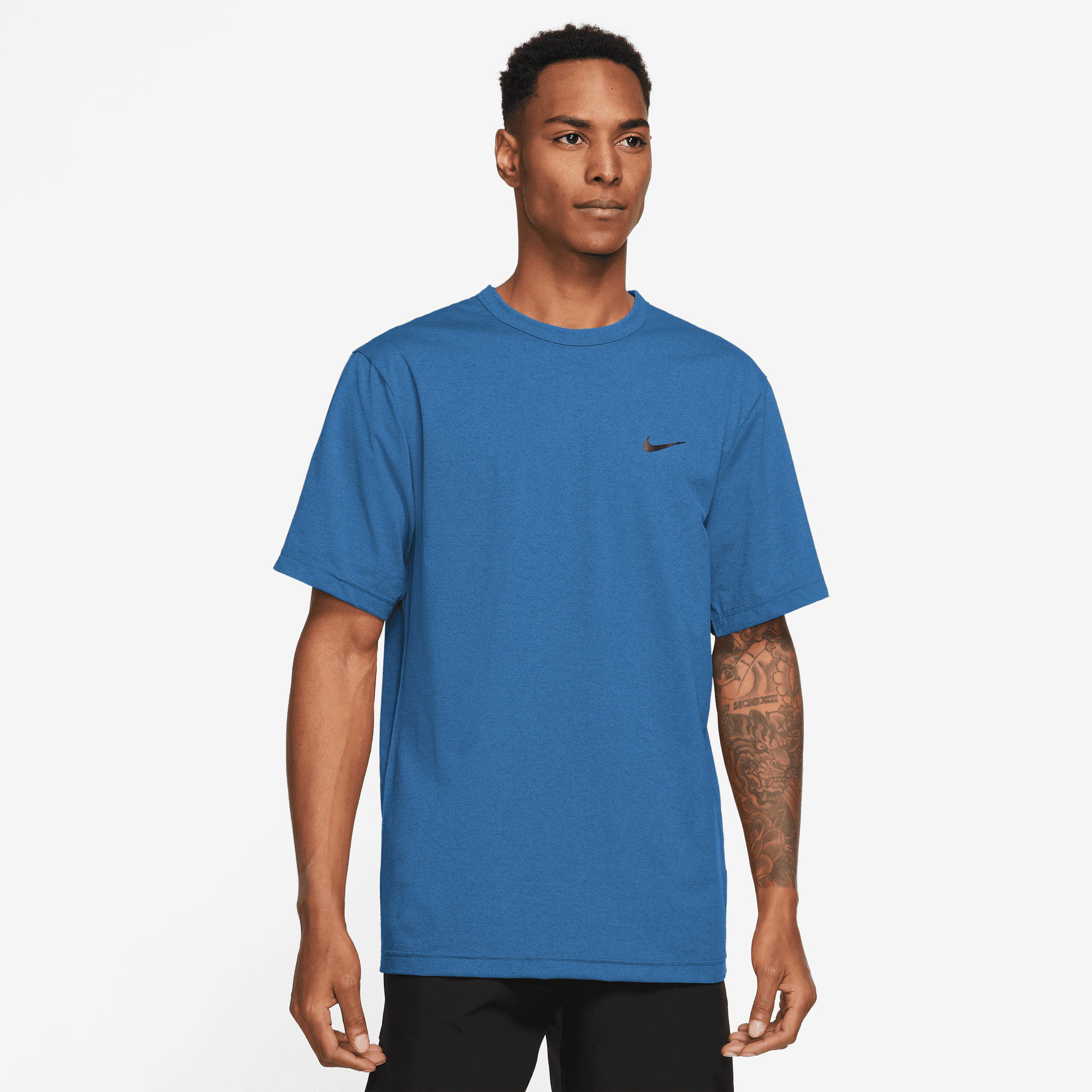NIKE Herren Shirt M NK DF UV HYVERSE SS - Funktionsshirt