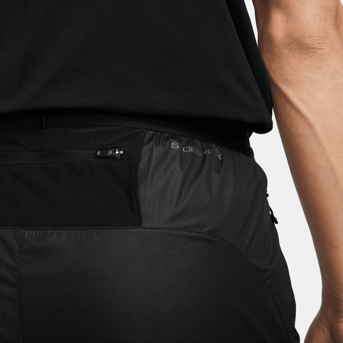 M NK SF RUN DVN PHENOM PANT Storm-FIT Laufhose