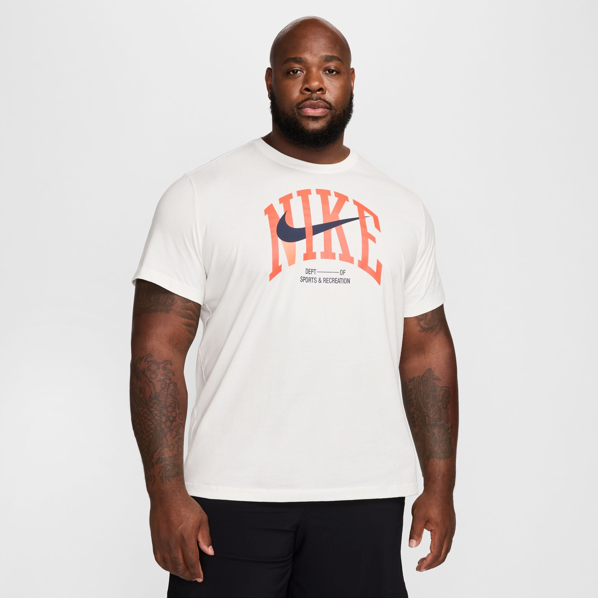 M NK DF TEE MODERN FITNESS