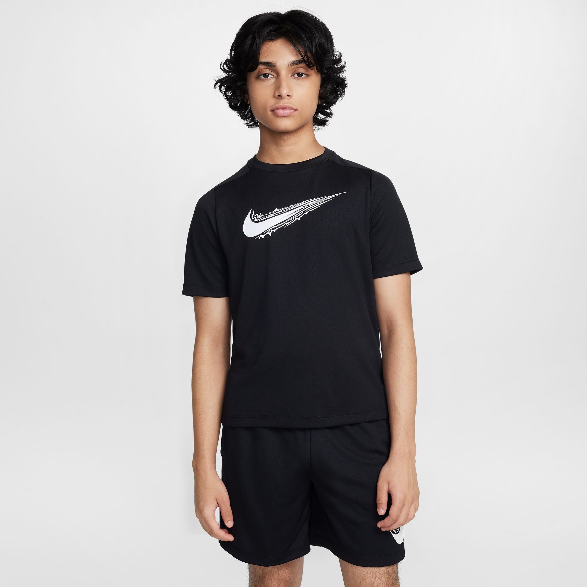 NIKE Dri-FIT Multi SS Top für Kinder mit Swoosh