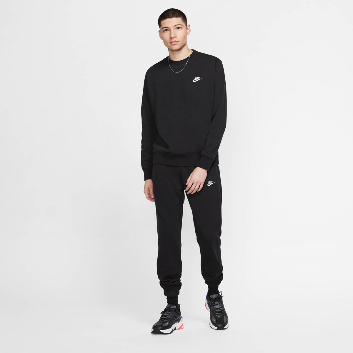Herren Sweatshirt Club – Bequem & Zeitlos