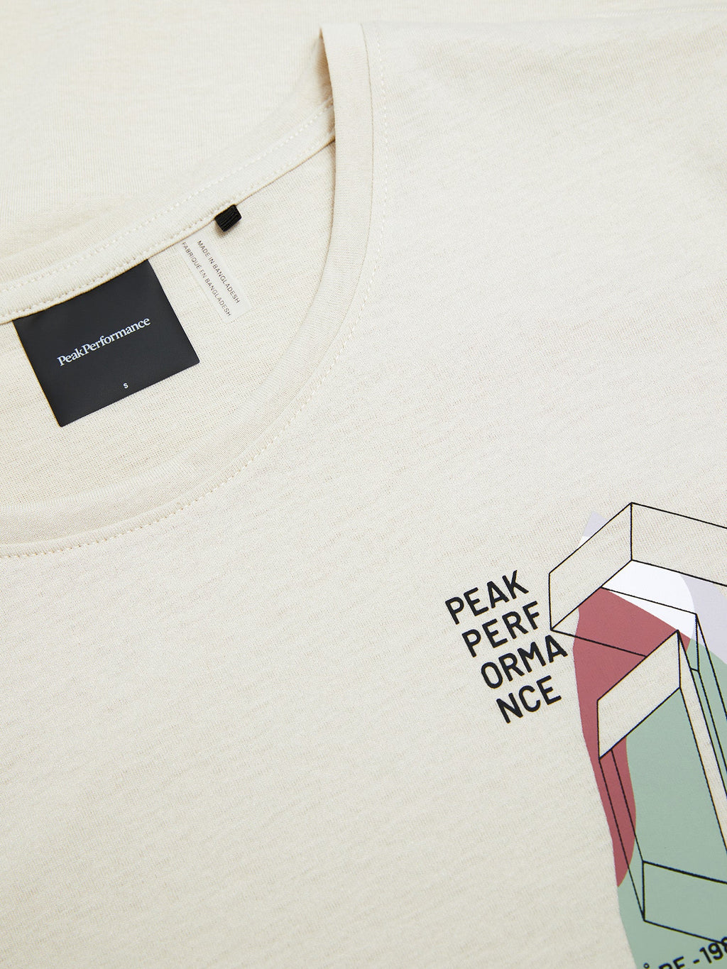 Explore Graphic Tee Damen T-Shirt