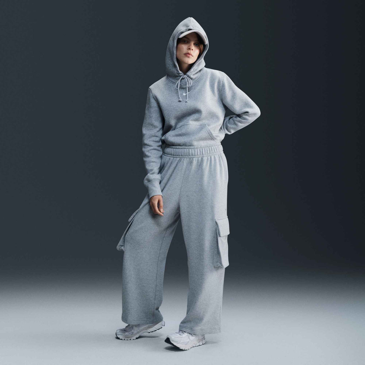 W NSW PHNX FLC STD PO Hoodie – Sportmode Augsburg