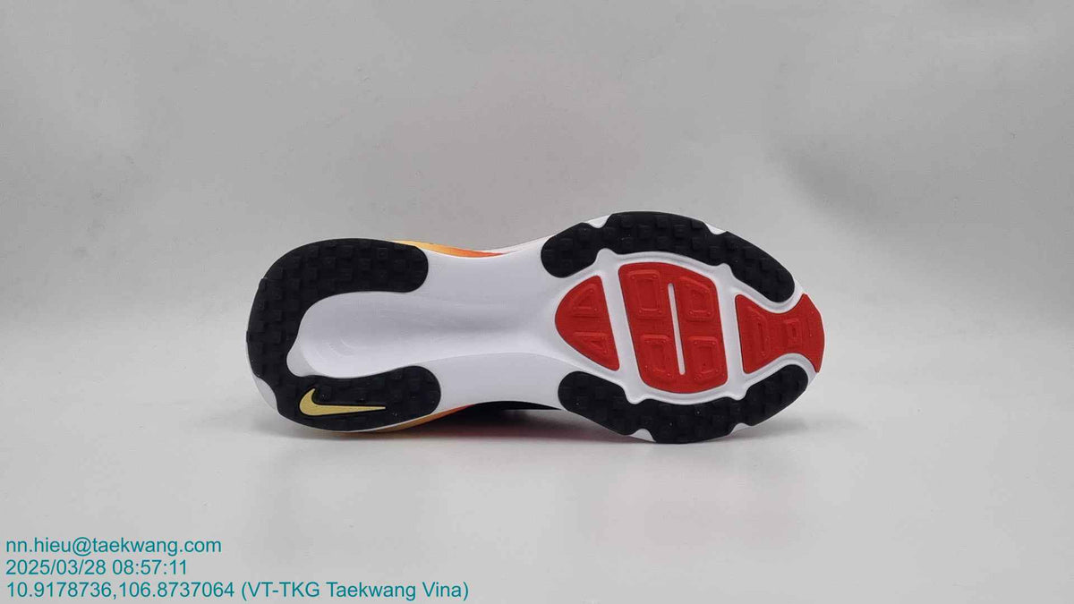 VOMERO 18 Herren Laufschuh