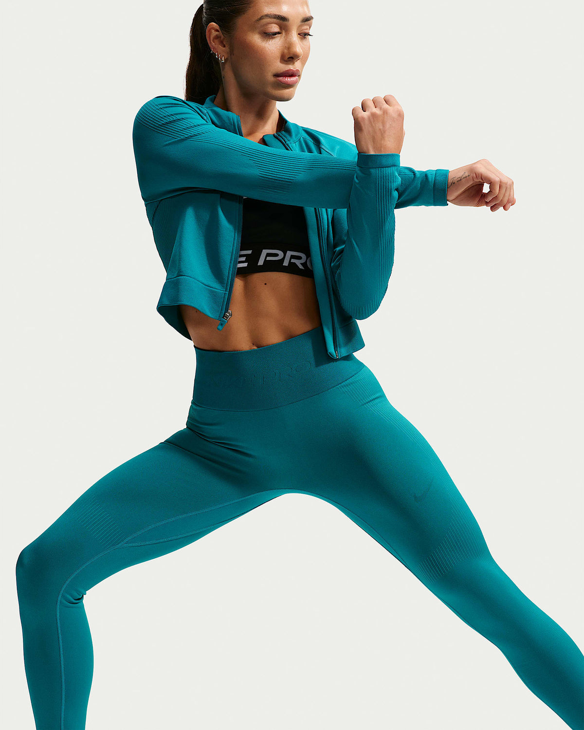 NP DF SMLS HR 7/8 TIGHT Damen Sporthose