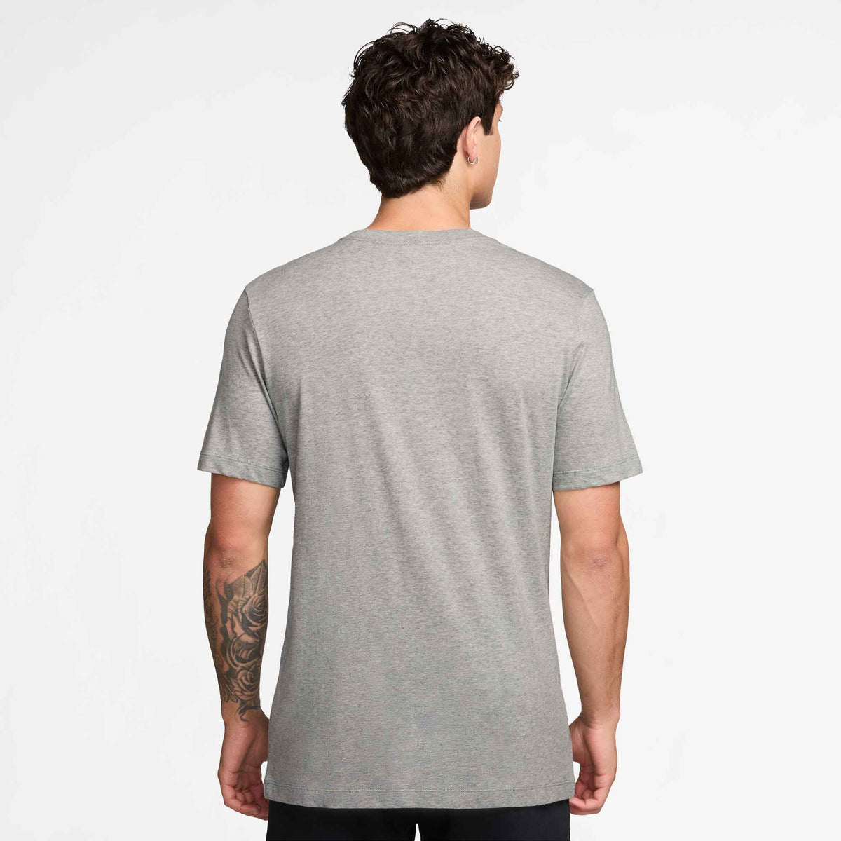 U NSW TEE STD CELEBRATE BRND Herren T-Shirt