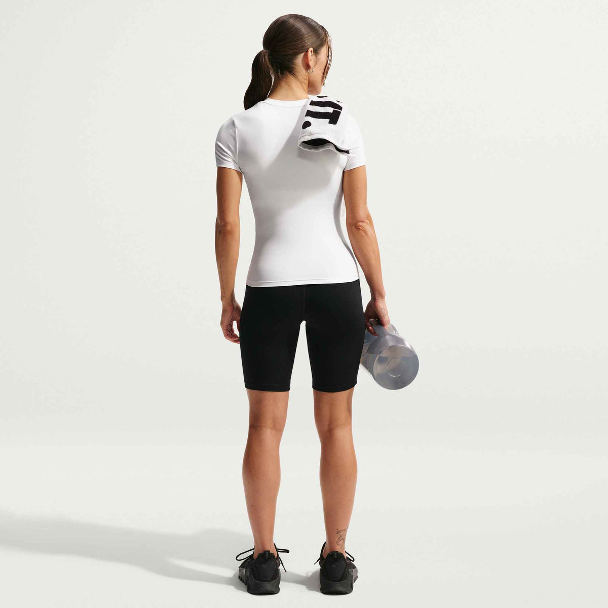 NK ONE FITTED SS TOP Damen