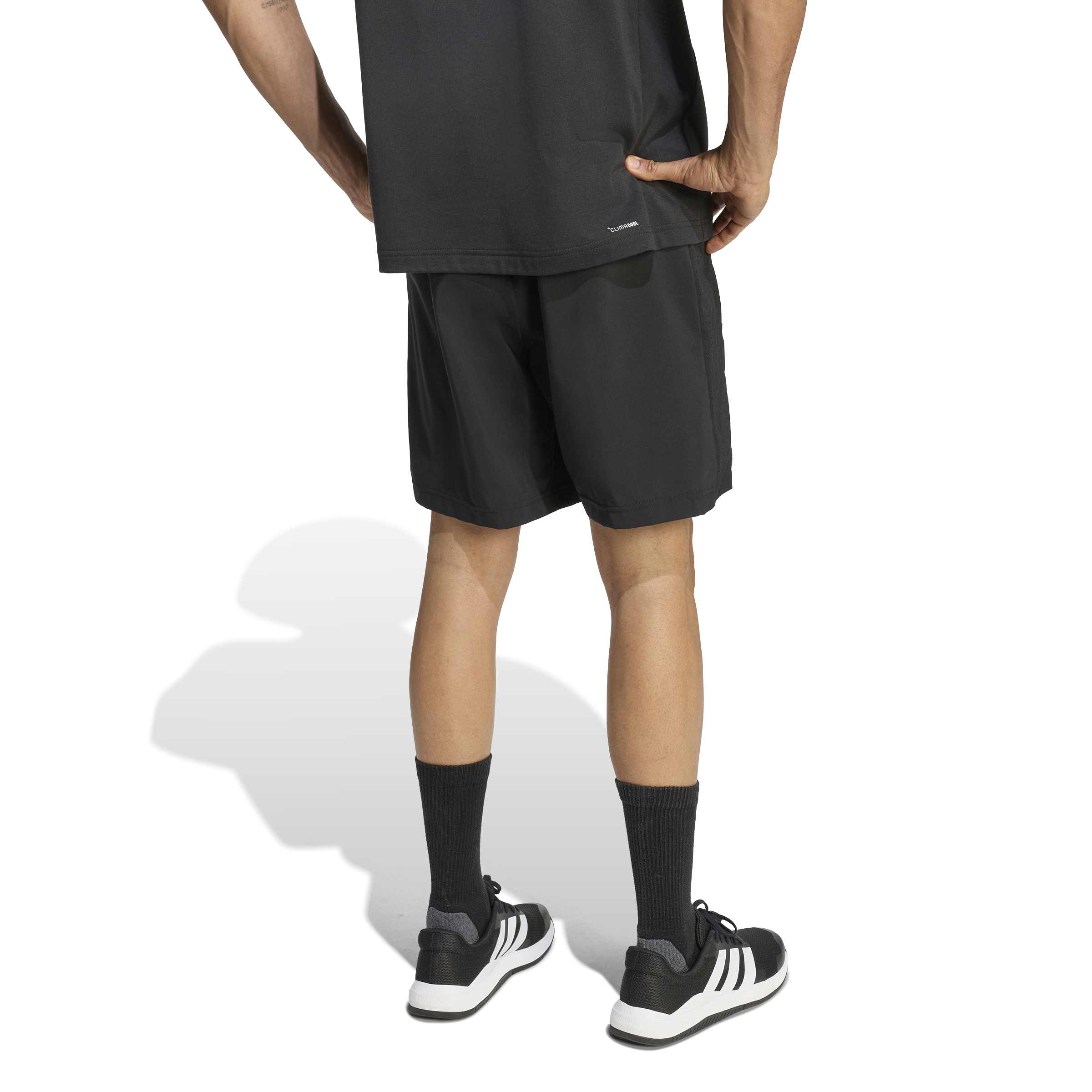 WORKOUT ESSENTIALS BASE WOVEN SHORTS