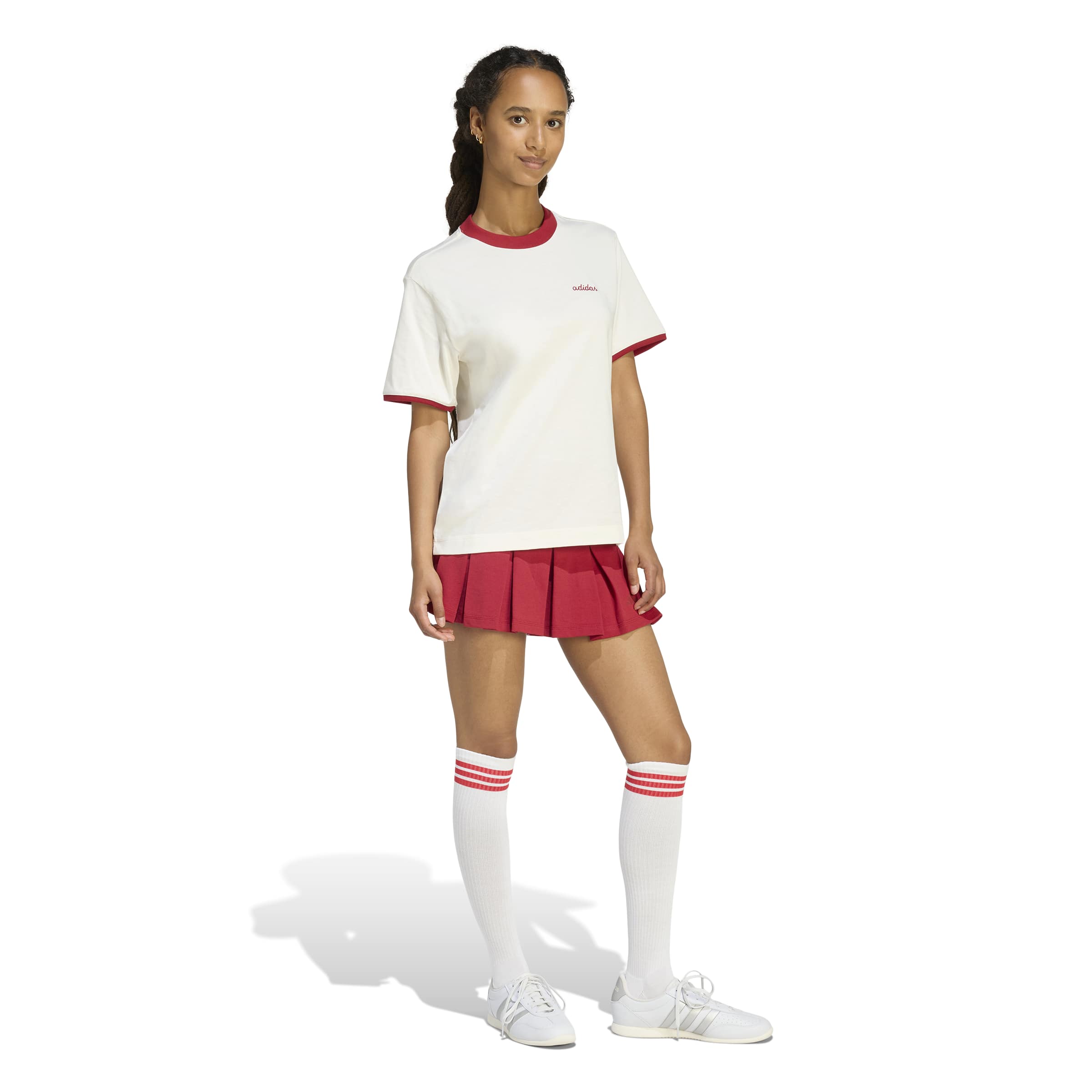 Seasonal Essentials Colorpop T-Shirt mit aufgestickter Grafik