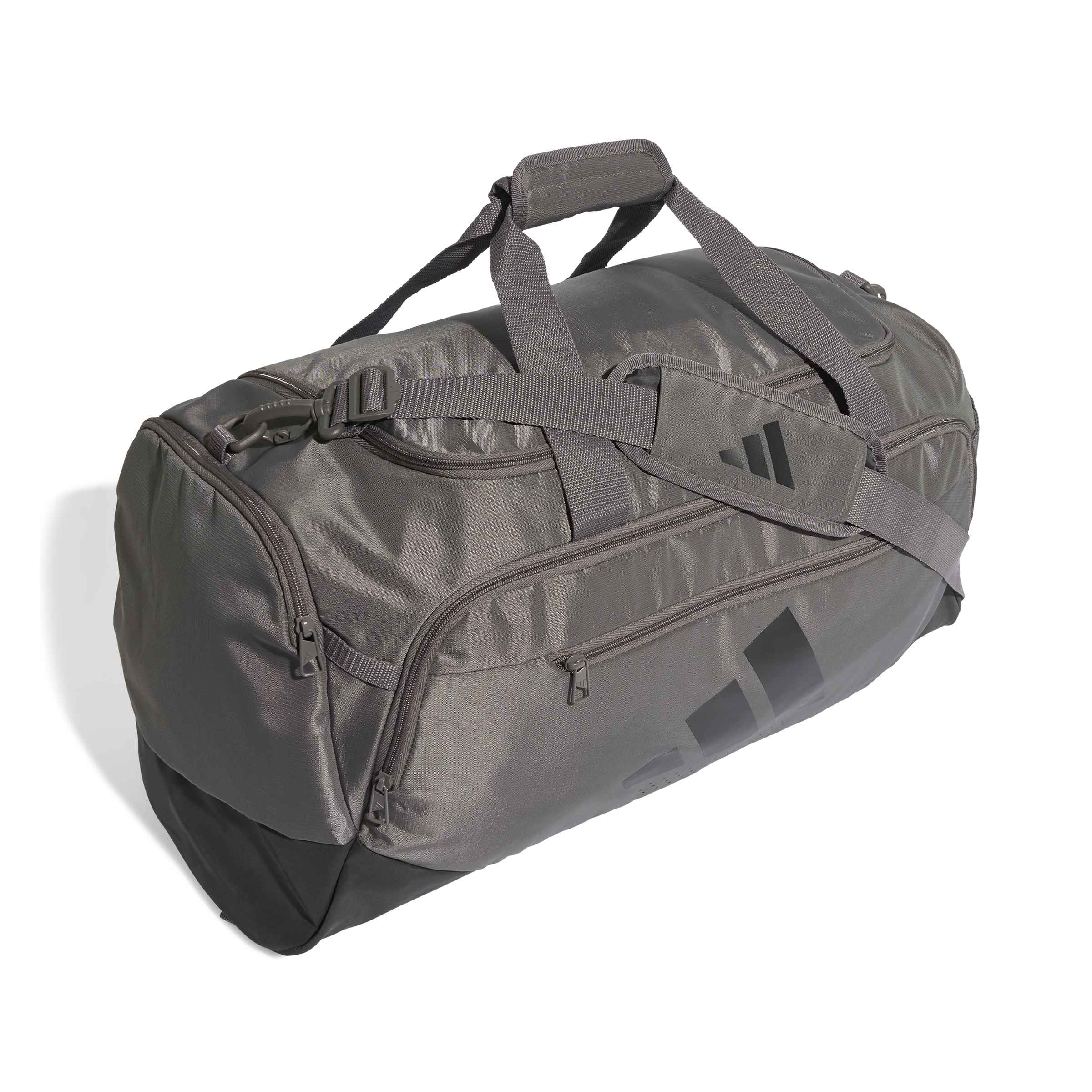 TRAINING DEFENDER DUFFELBAG MITTELGROSS