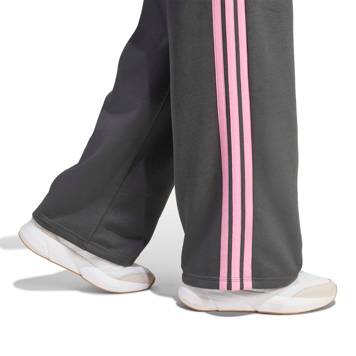 Essentials 3-Streifen Open-Hem French Terry Hose Damen