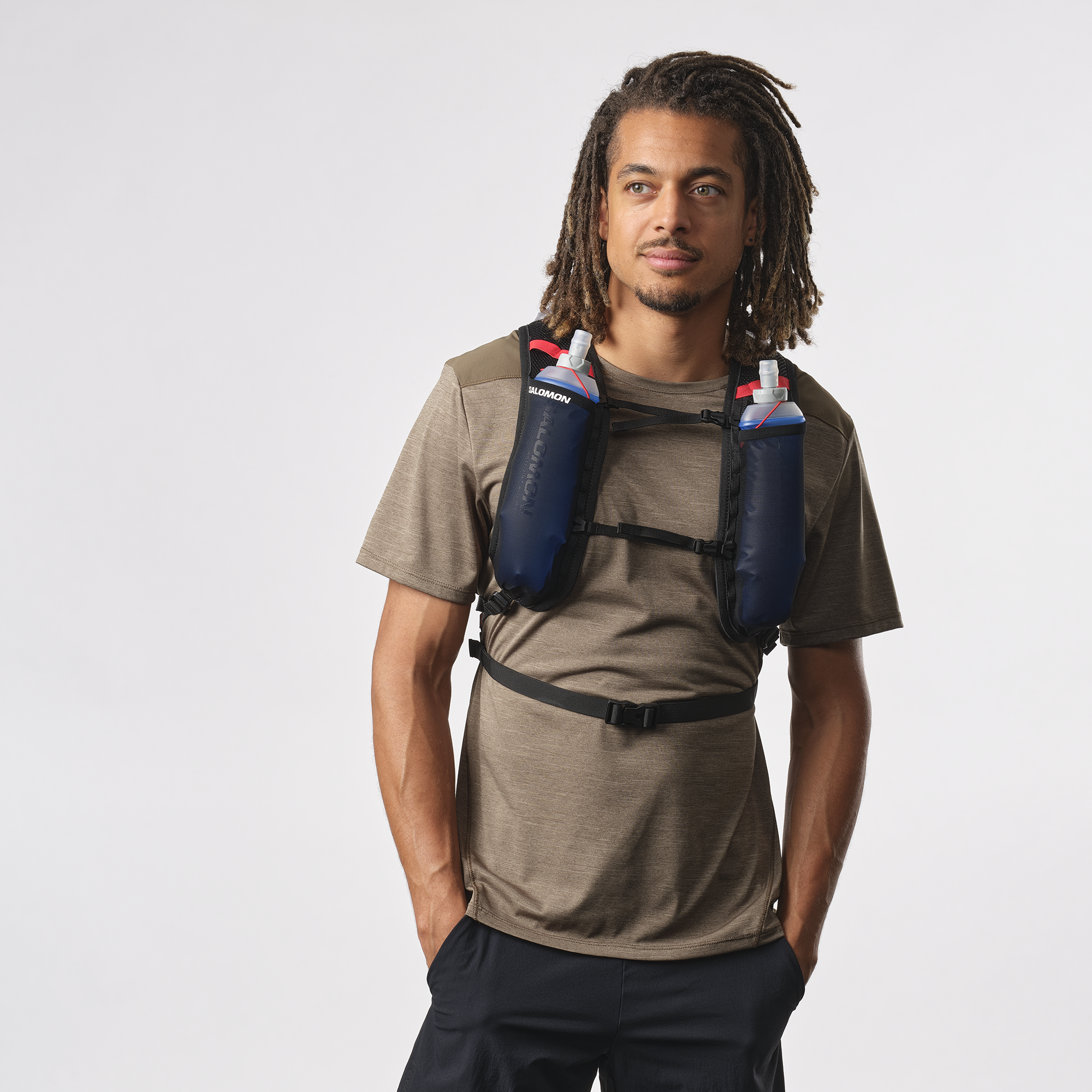 CROSS 8 WHITE/BLACK/HIGH RISK RED