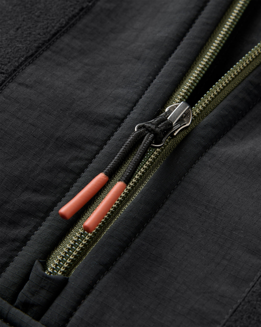 Woodland Hooded 1/2 Zip Recycled Polar Fleece