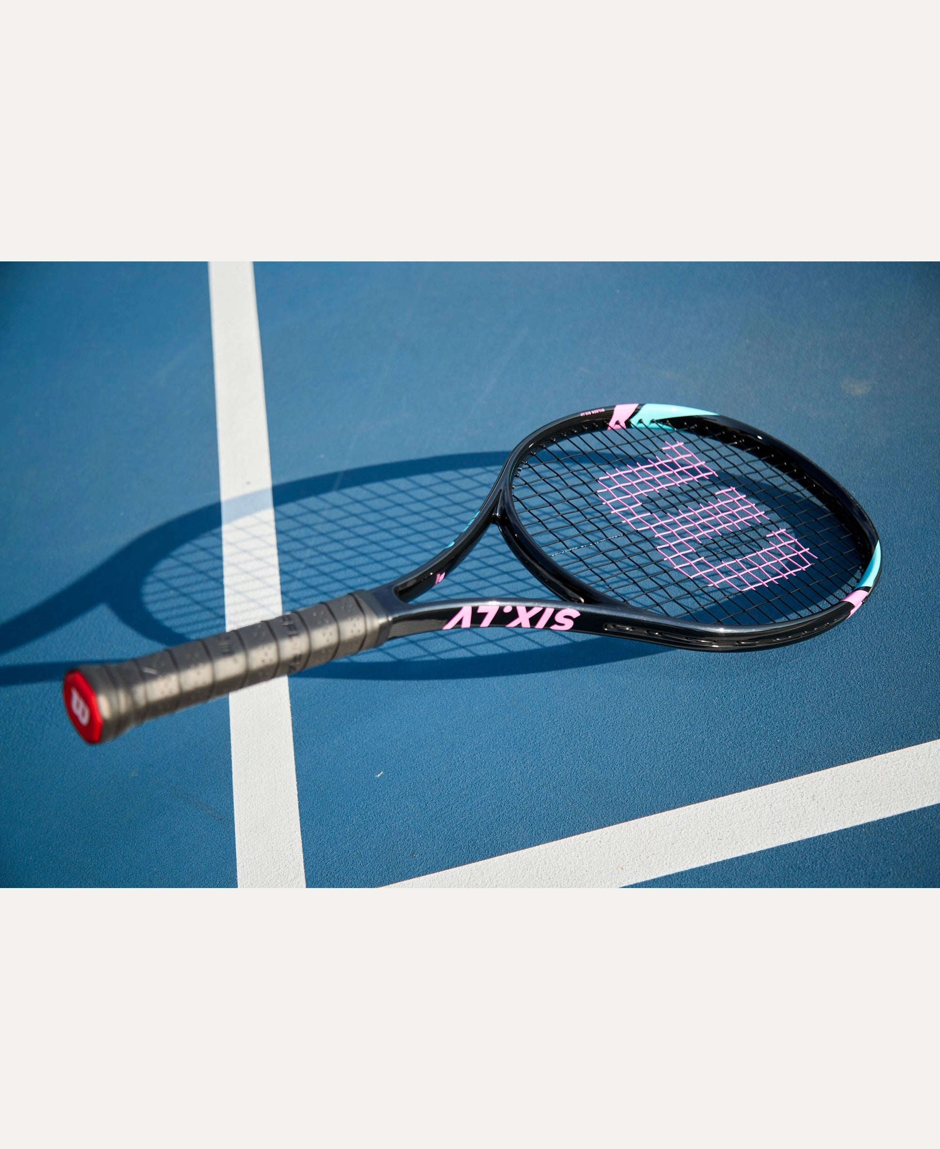 WILSON SIX LV Tennisschläger mit BLX-Technologie