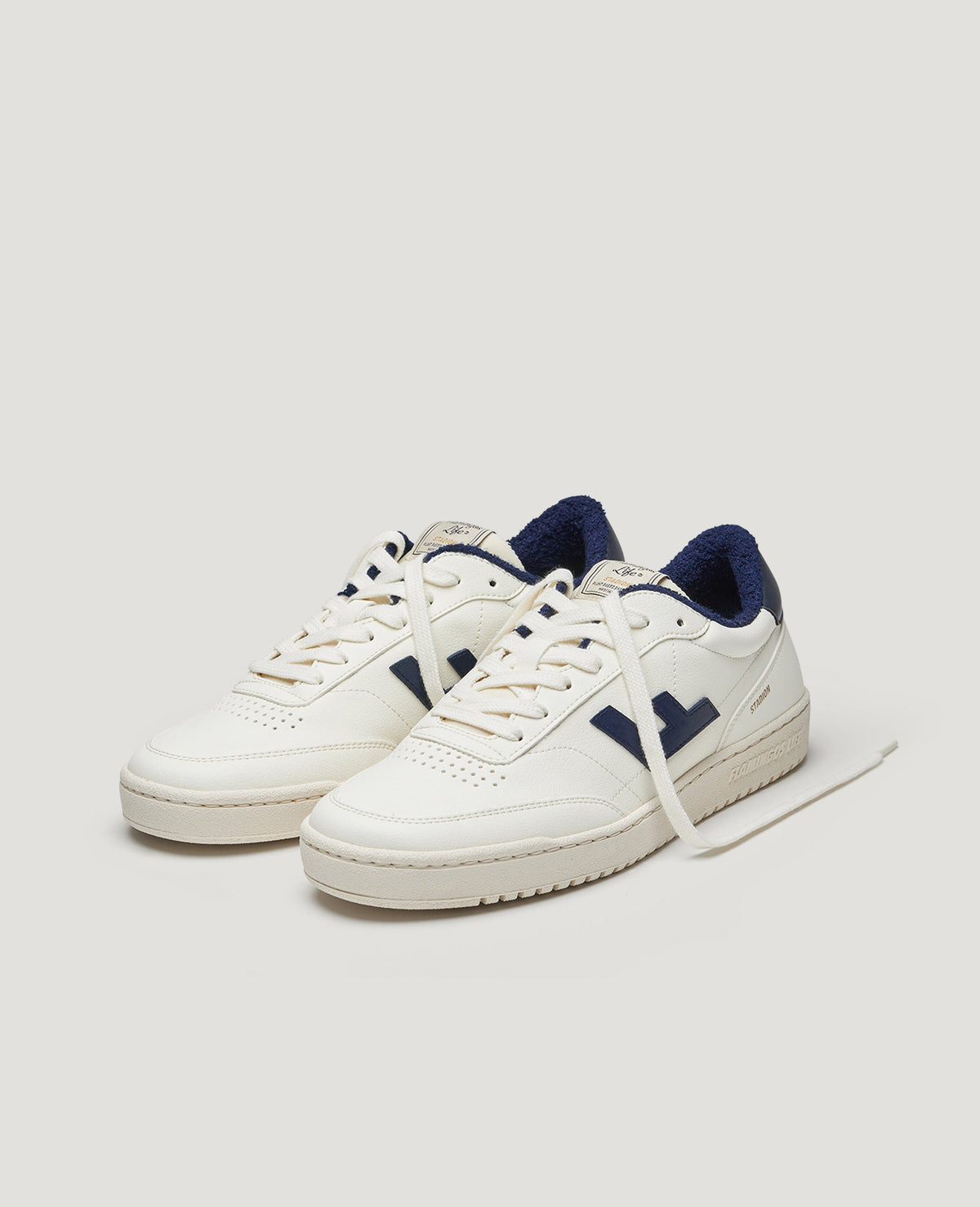 STADION Sneaker mit Bambusfutter