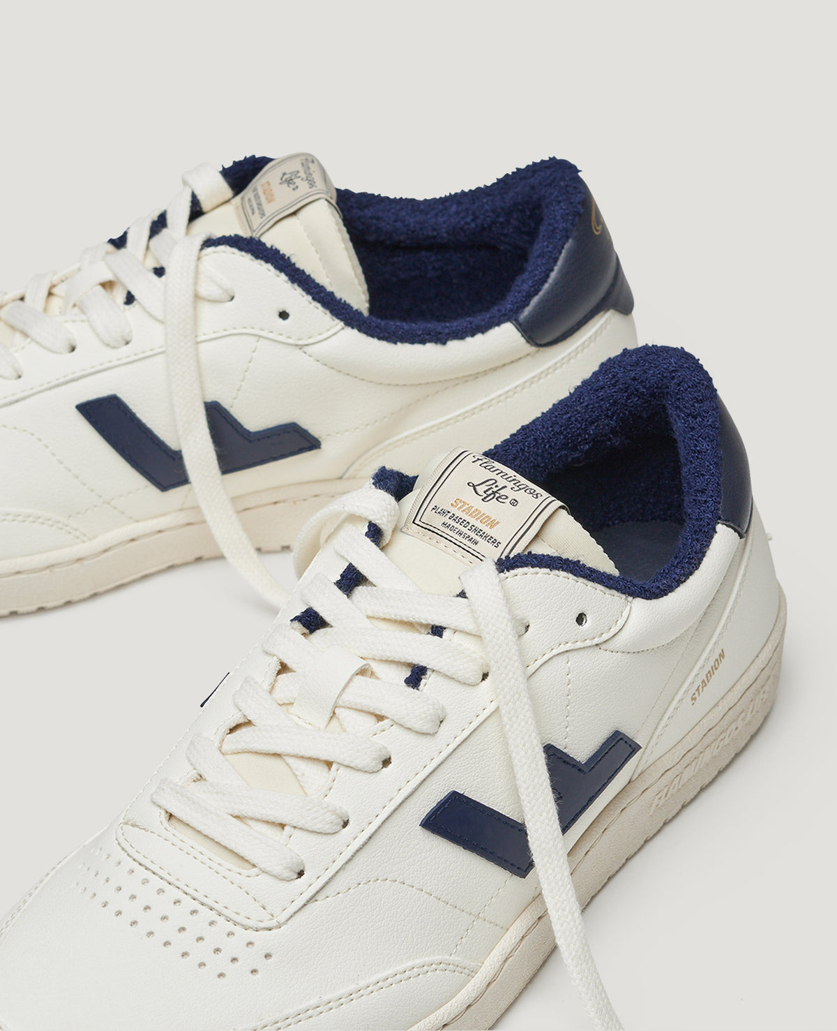 STADION Sneaker mit Bambusfutter