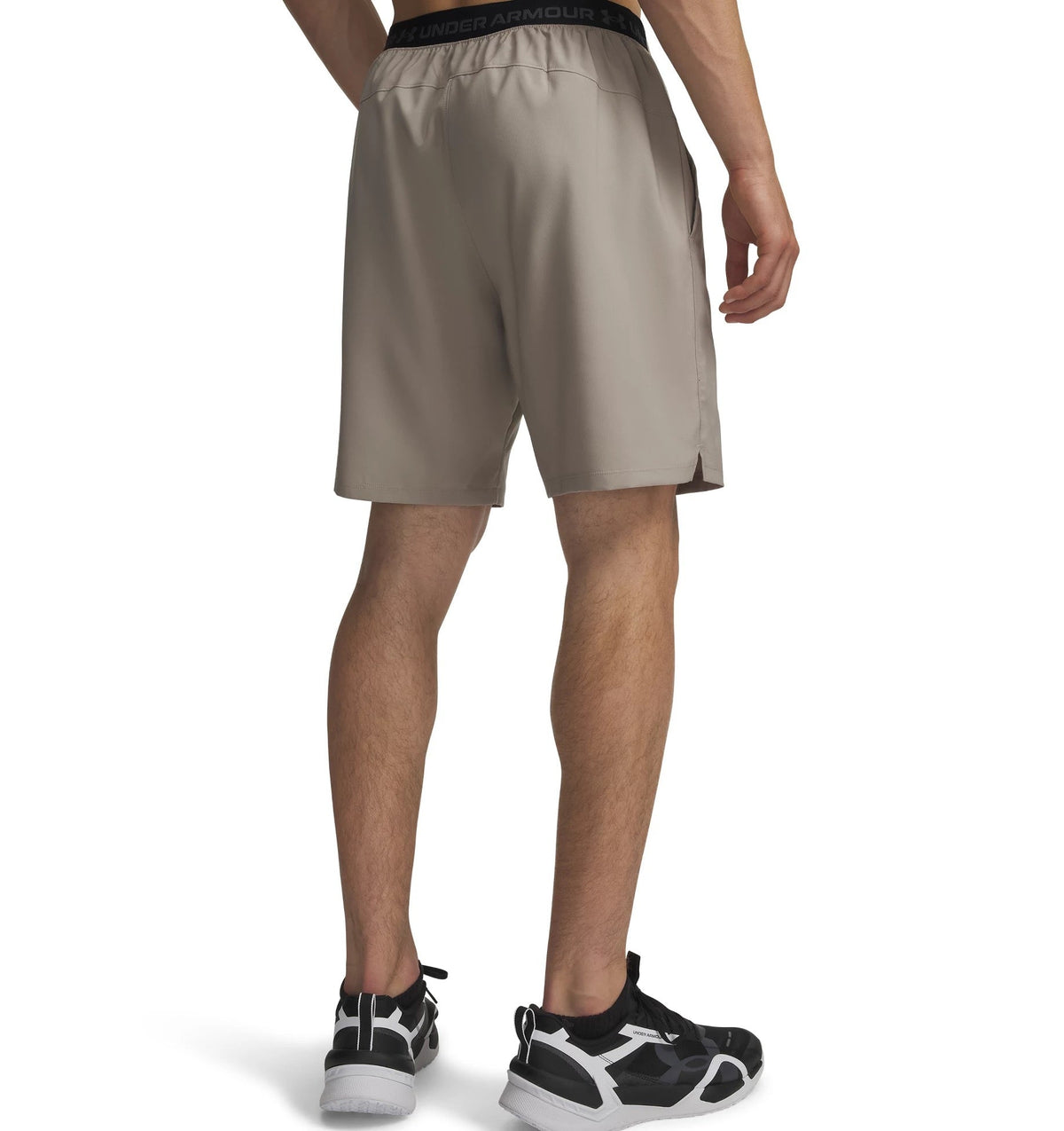 UA VANISH WVEN 2.0 8IN SHORT Sporthose