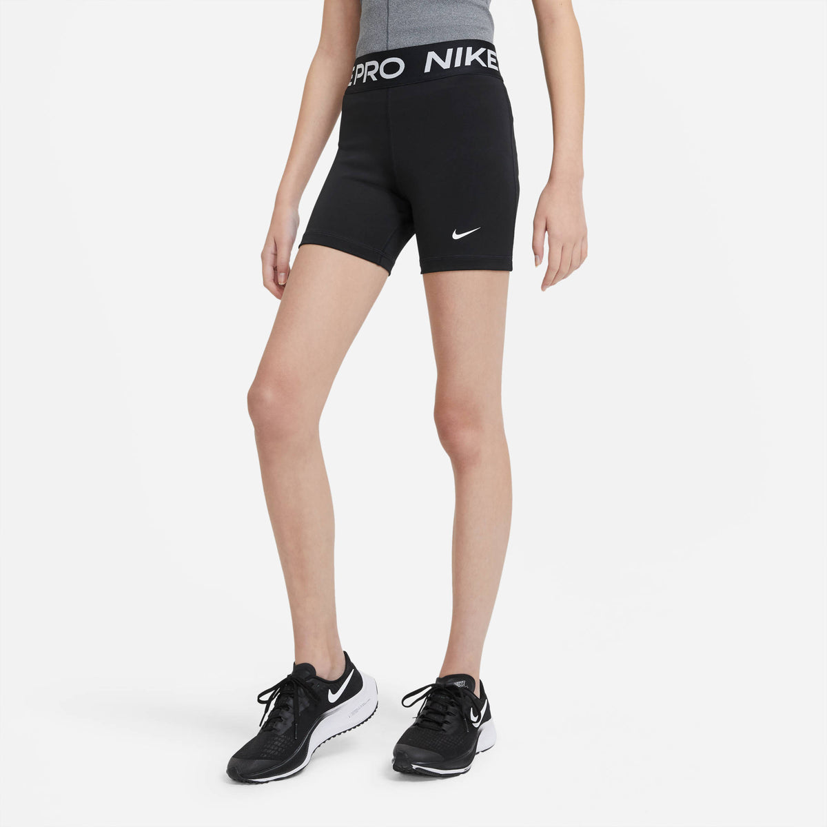 Kinder Trainingsshorts Pro mit Dri-FIT-Technologie
